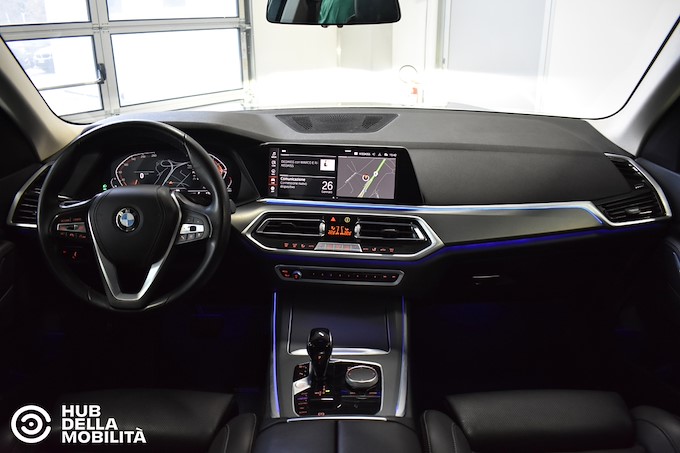 BMW X5 xDrive30d 48V Business